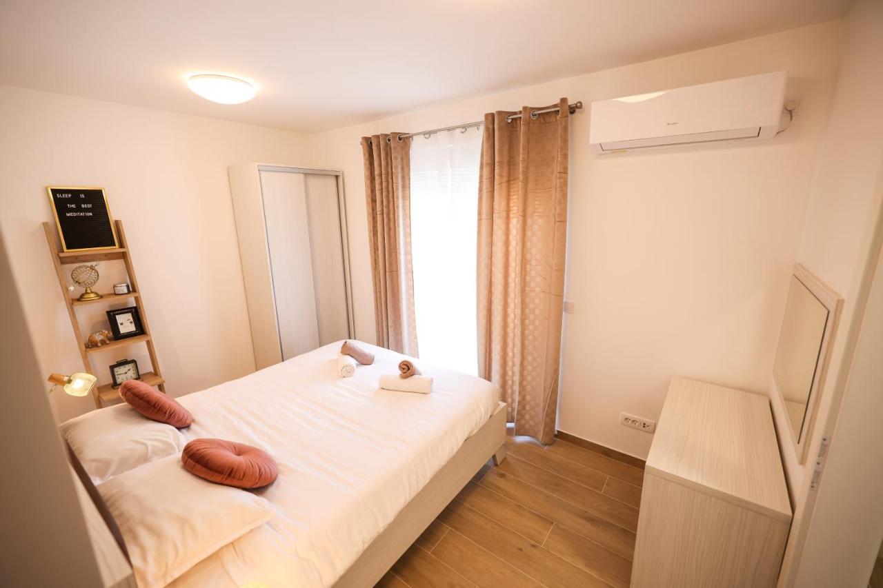 Golden Sunset Luxury Apartment Zadar
